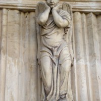 Diable du portail de l’église Saint-Martin à l’Isle-Adam,